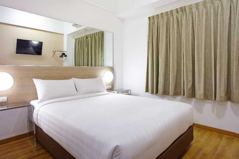 Monoloog Hotel Bekasi Extérieur photo