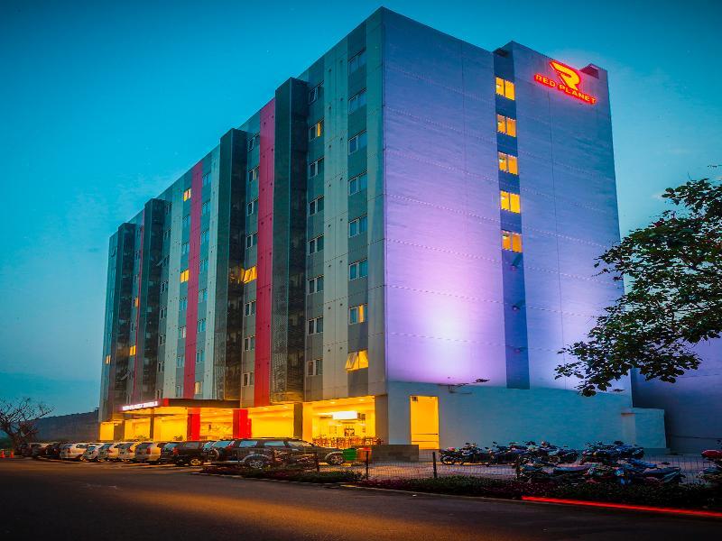 Monoloog Hotel Bekasi Extérieur photo