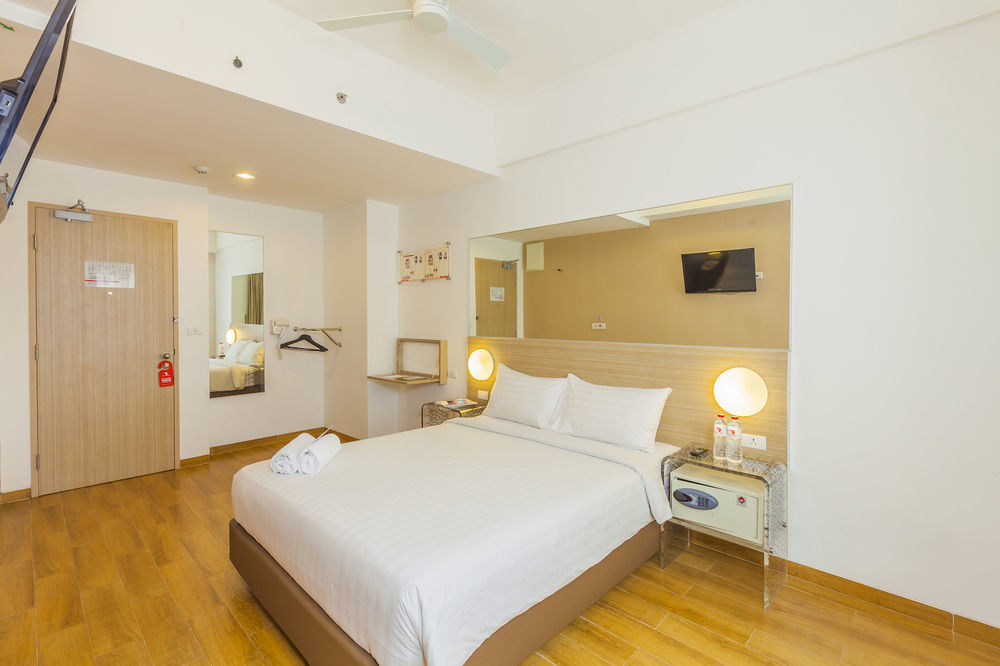 Monoloog Hotel Bekasi Extérieur photo