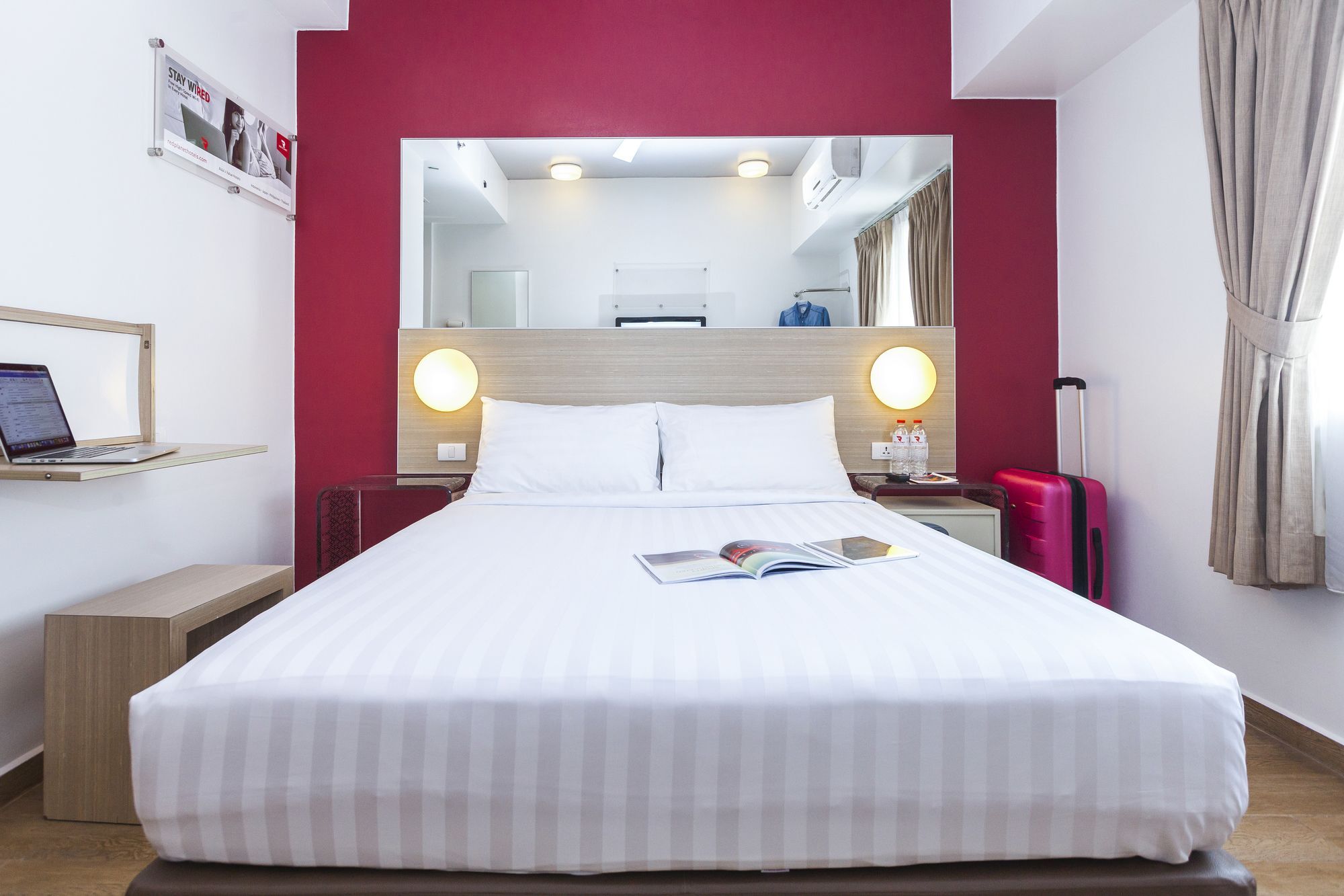 Monoloog Hotel Bekasi Extérieur photo