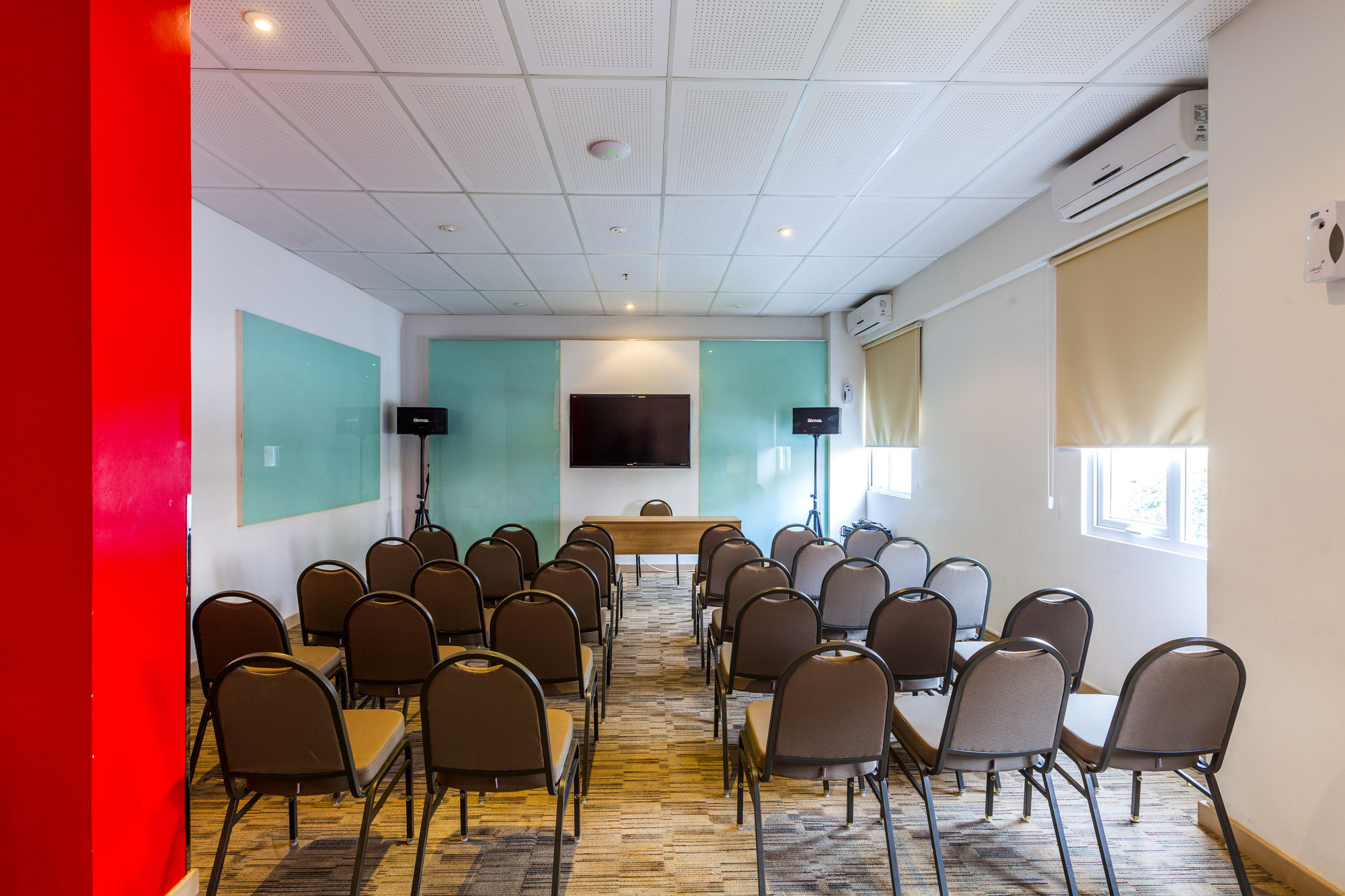 Monoloog Hotel Bekasi Extérieur photo